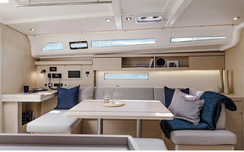 slider 12 Beneteau Oceanis 40.1