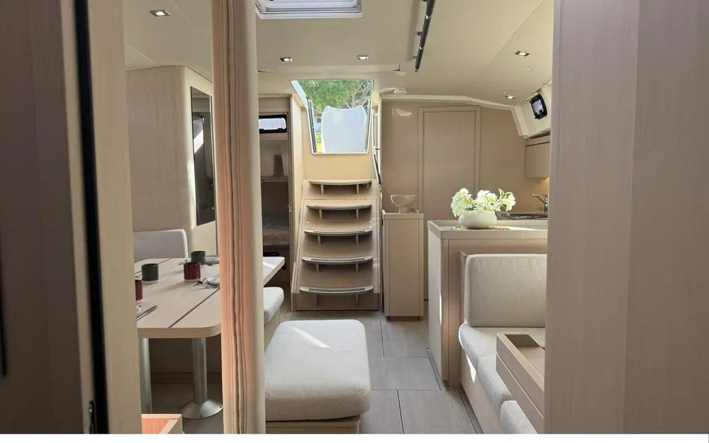 slider 11 Beneteau Oceanis 46.1