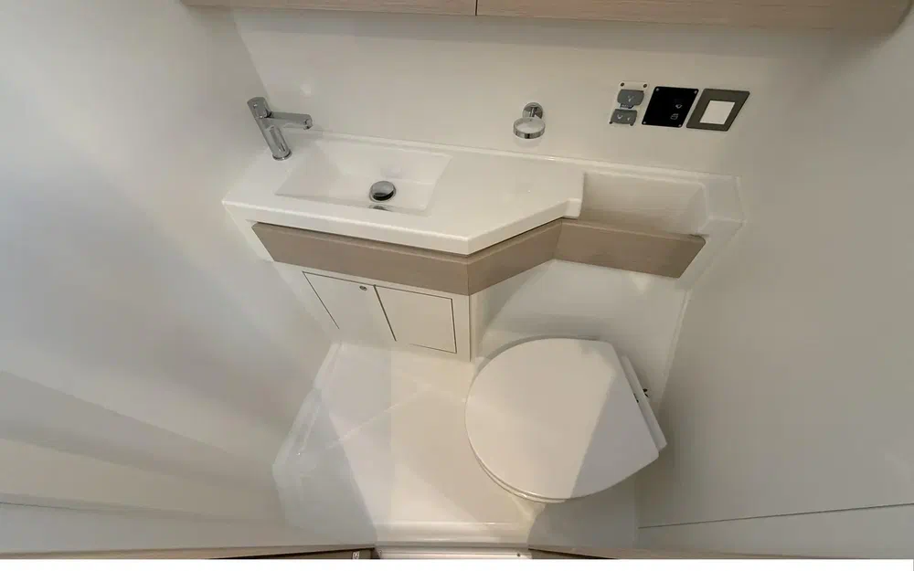 slider 15 Beneteau Oceanis 46.1