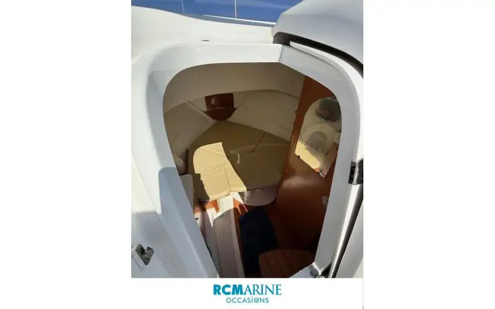 slider 13 Beneteau Flyer 750 Sun Deck