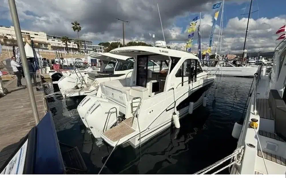 BeneteauAntares 9 V2