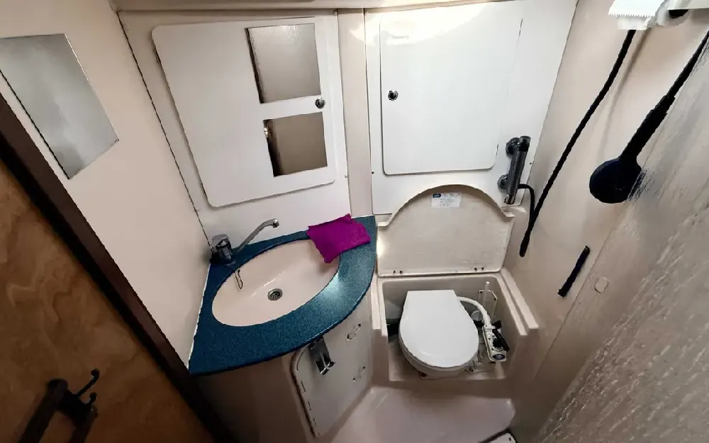 slider 21 Bavaria  380 Sport Ht