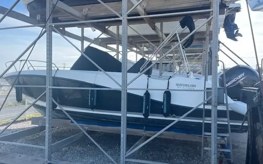 slider 1 Quicksilver  675Open
