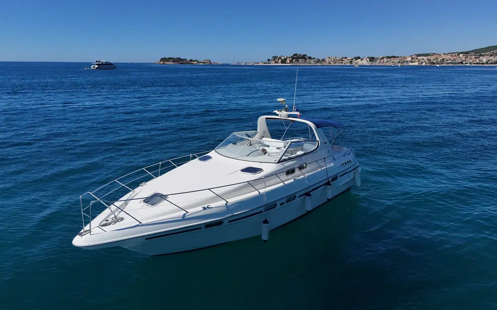 slider 34 Sealine Ambassador 380
