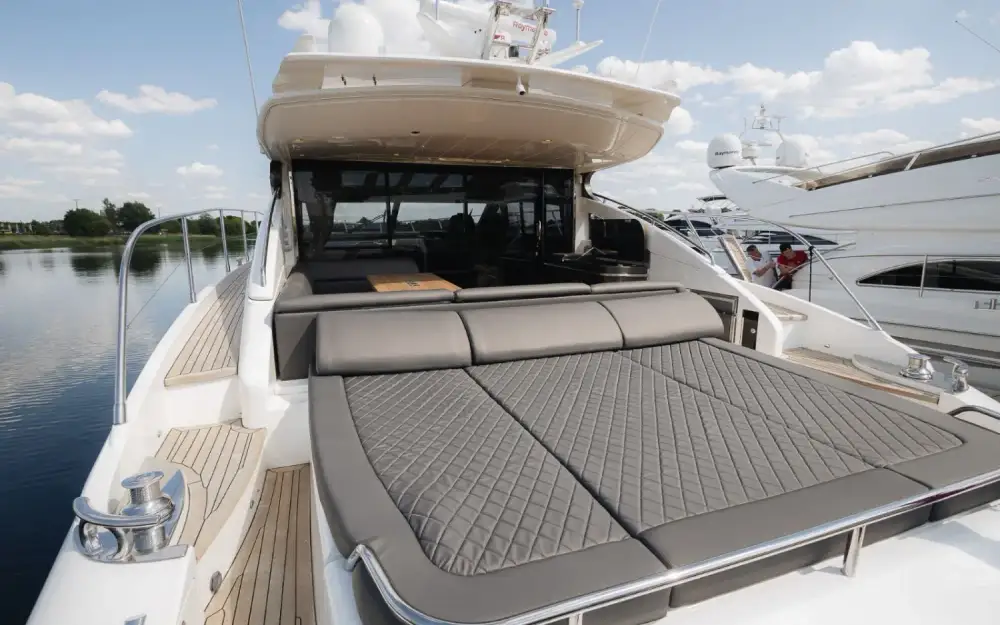 slider 14 Princess  V62