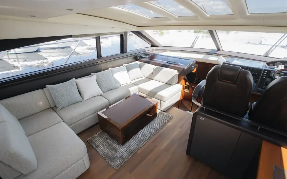 slider 6 Princess  V62