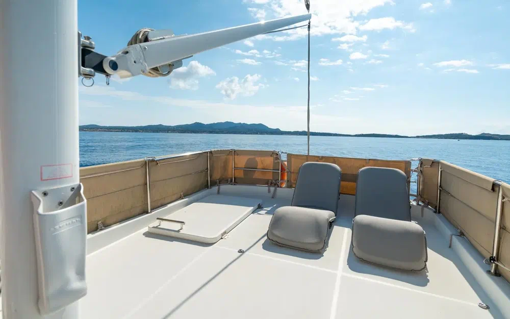 slider 4 Beneteau Swift Trawler 34 Fly