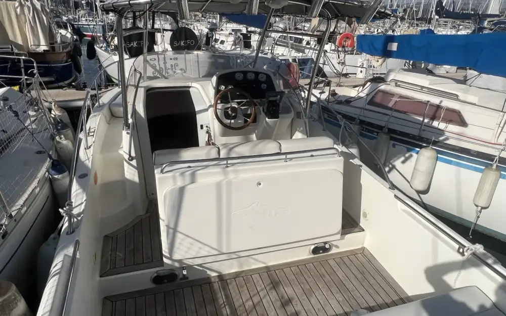 slider 6 White Shark  268