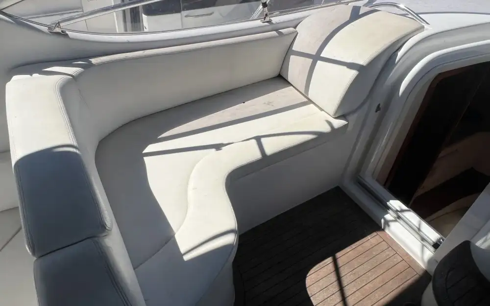 slider 4 Sessa Marine Oyster 30
