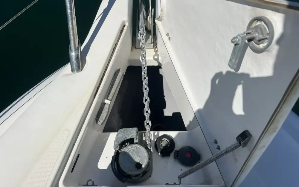 slider 6 Sessa Marine Oyster 30