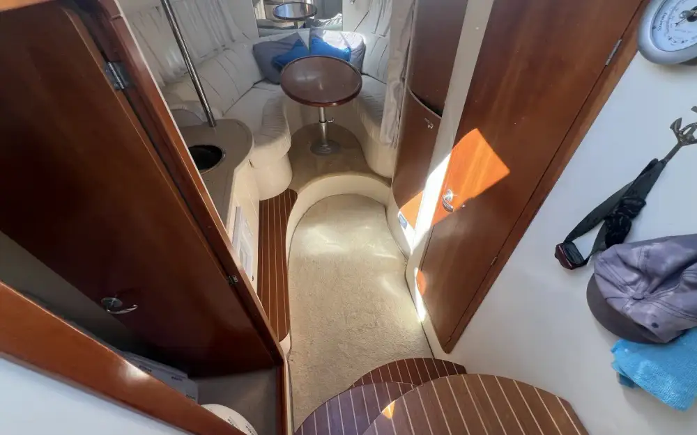 slider 7 Sessa Marine Oyster 30