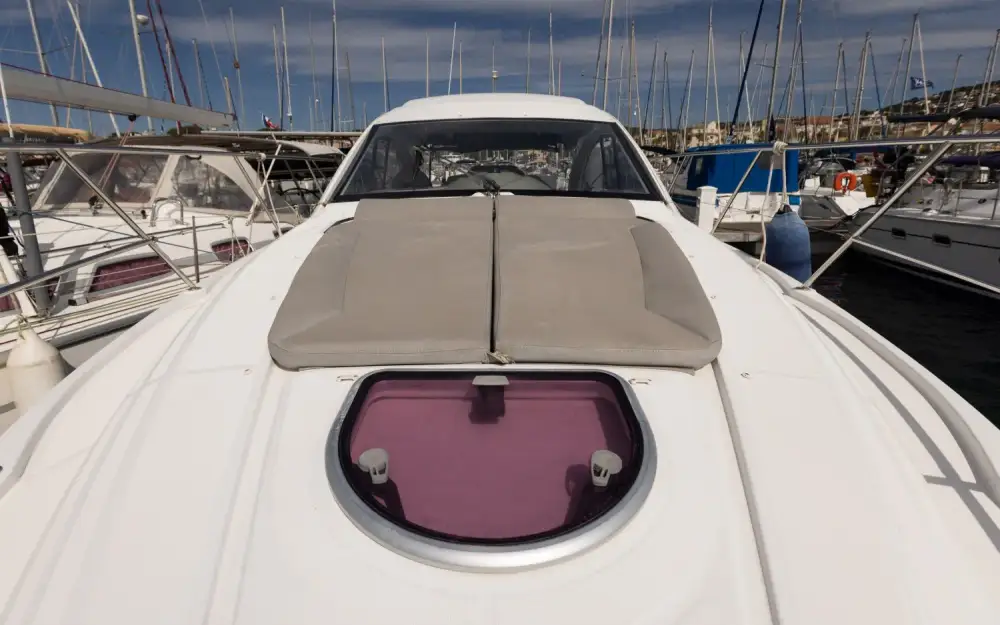 slider 17 Beneteau Flyer Gran Turismo 38