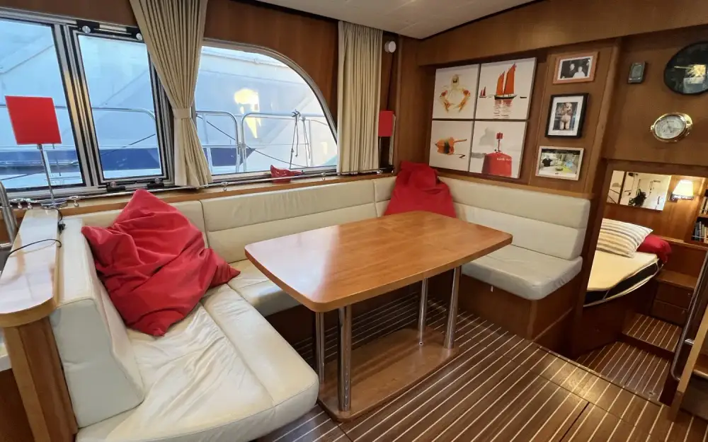 slider 13 Linssen Grand Sturdy 43.9 AC