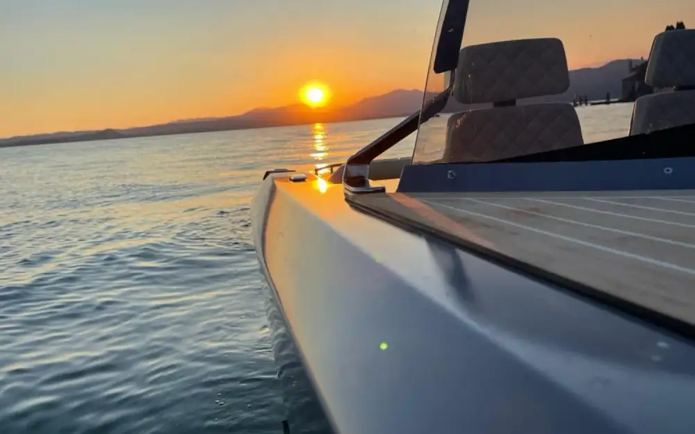 slider 4 Macan Boats  28 Sport