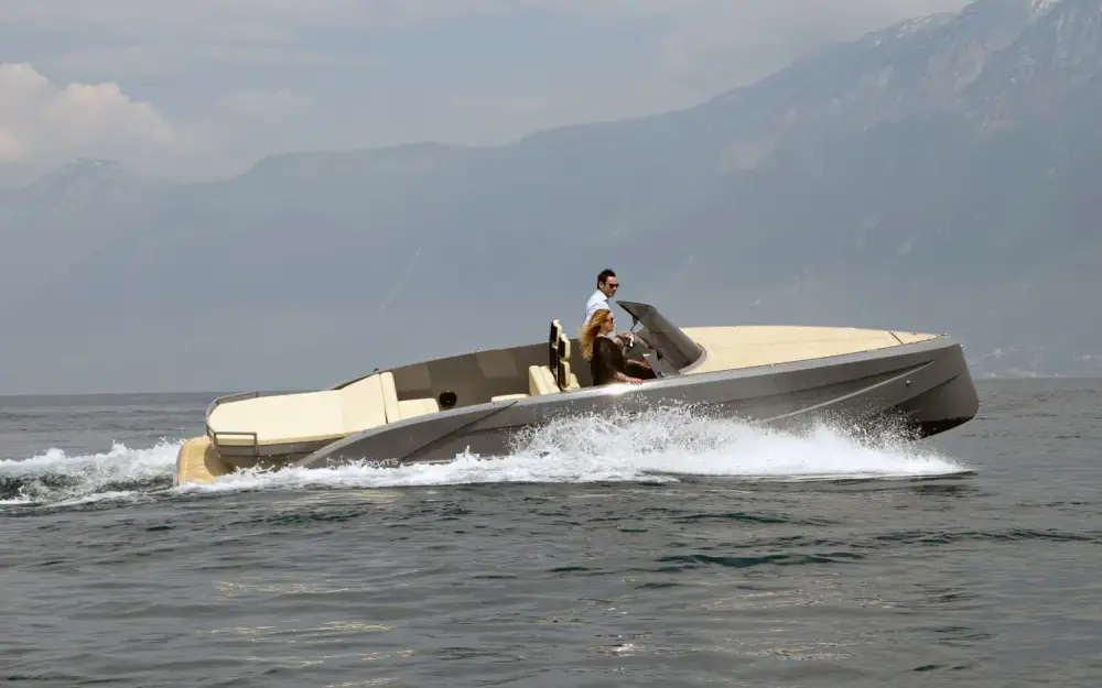 slider 4 Macan Boats  28 Sport