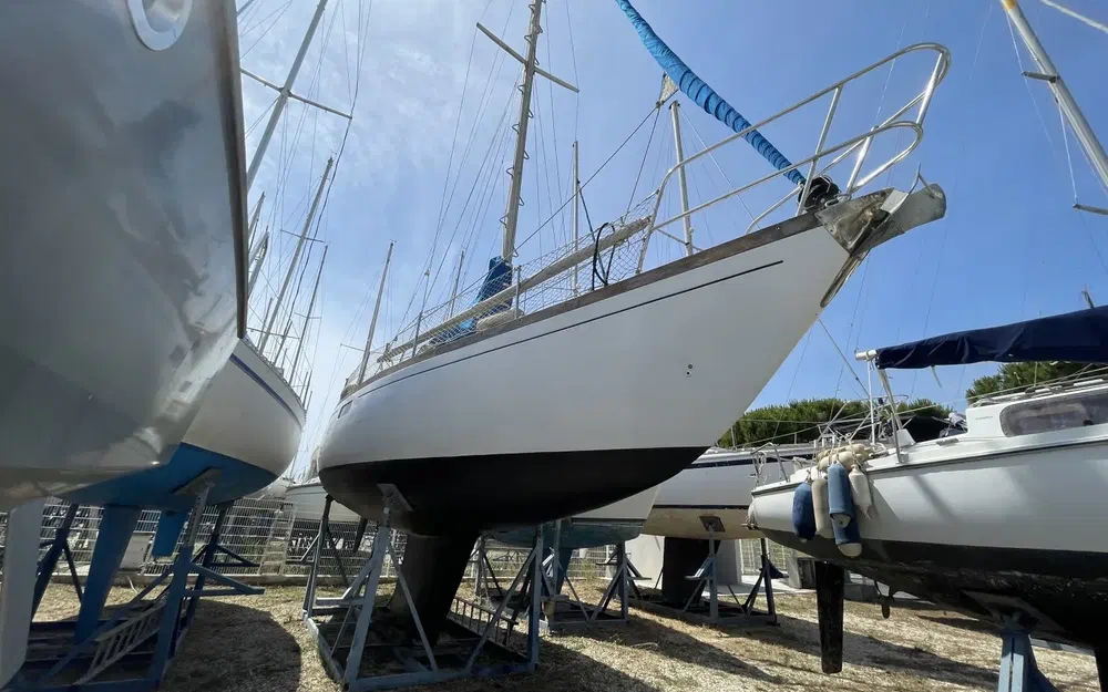 Dufour39