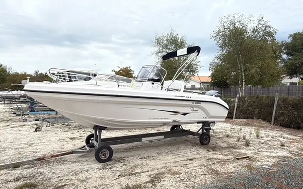 slider 0 Ranieri Voyager 19 S