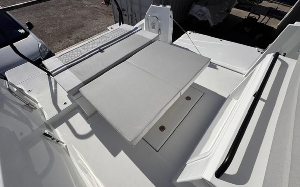 slider 3 Beneteau Flyer 9 Spacedeck