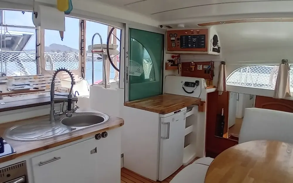 slider 36 Lagoon  380