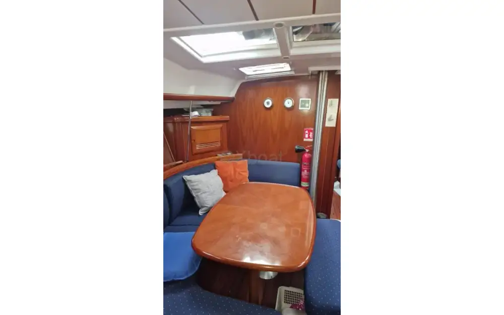slider 9 Beneteau Oceanis 393 Clipper