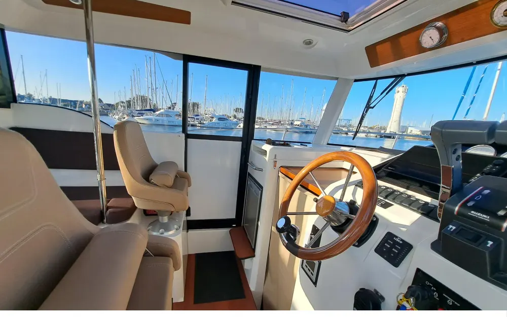 slider 19 Jeanneau Merry Fisher 855 Marlin