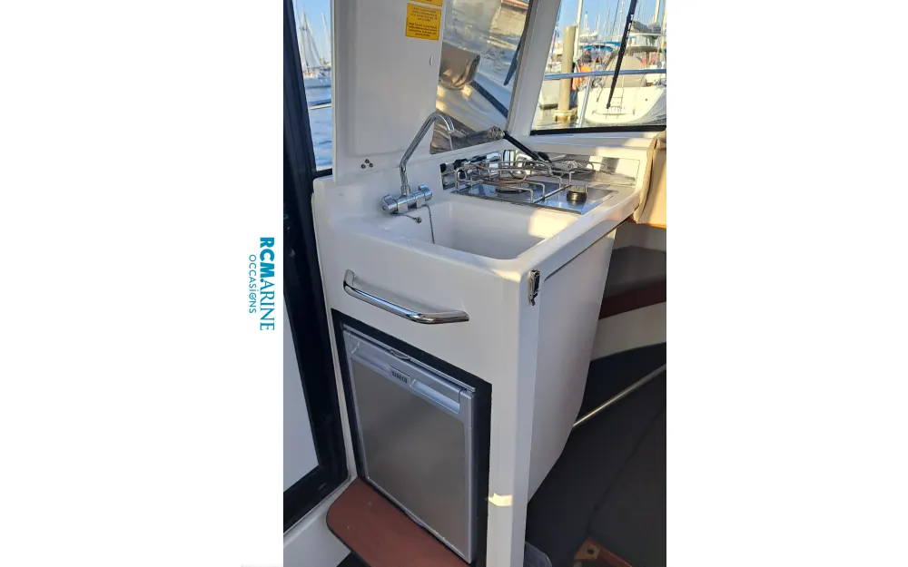 slider 31 Jeanneau Merry Fisher 855 Marlin