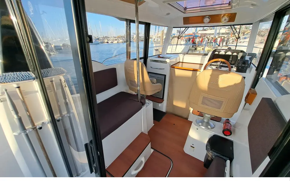 slider 49 Jeanneau Merry Fisher 855 Marlin