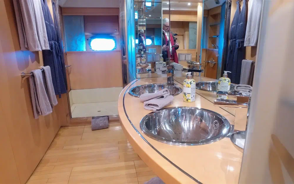 slider 16 Arno Leopard 26 FLY