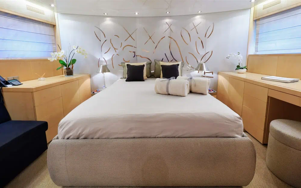 slider 17 Arno Leopard 26 FLY