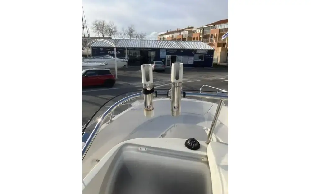 slider 9 Jeanneau Cap Camarat 6.5 CC