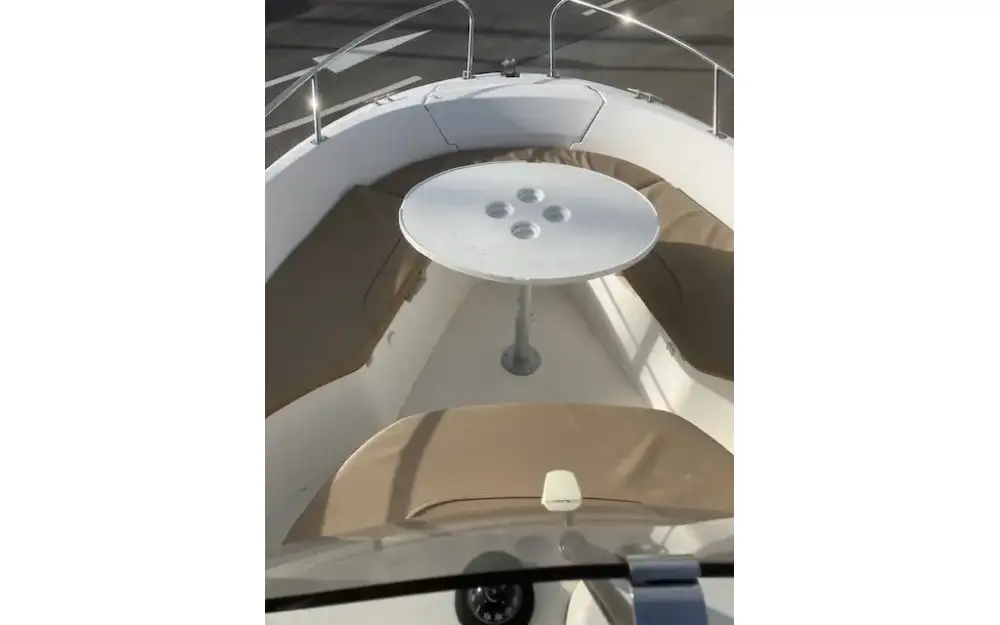slider 5 Jeanneau Cap Camarat 6.5 CC