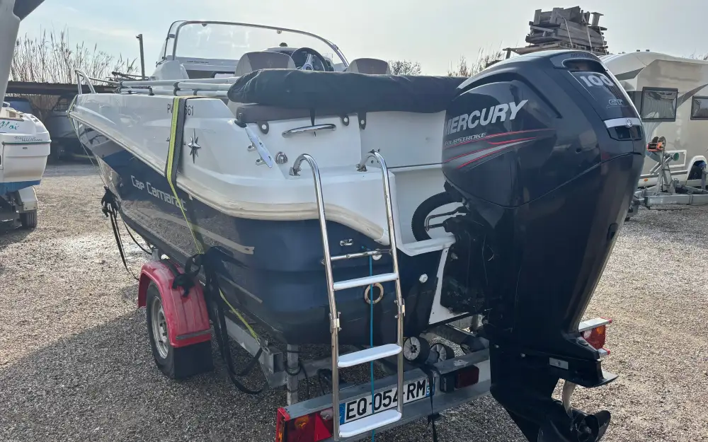 slider 7 Jeanneau Cap Camarat 5.5 WA