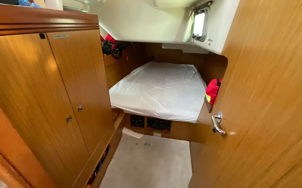 slider 44 Jeanneau Sun Odyssey 42 i