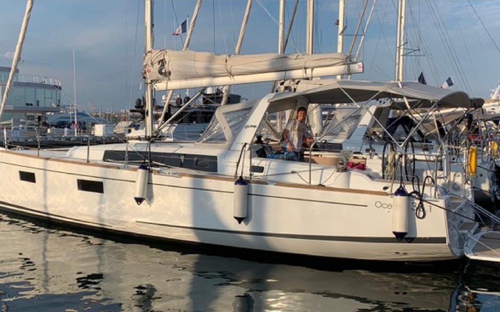 slider 0 Beneteau Oceanis 38.1