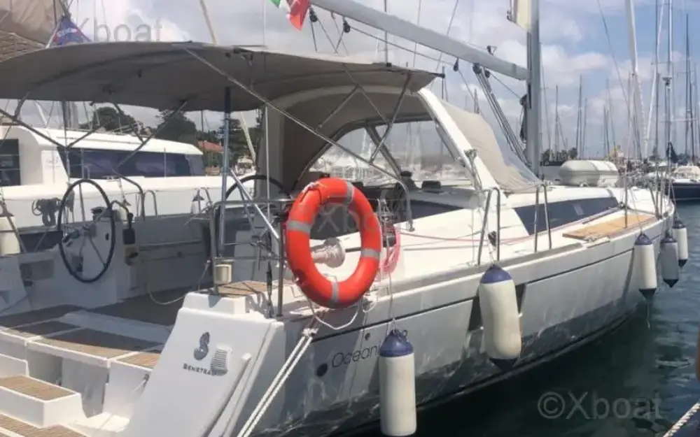 slider 1 Beneteau Oceanis 48