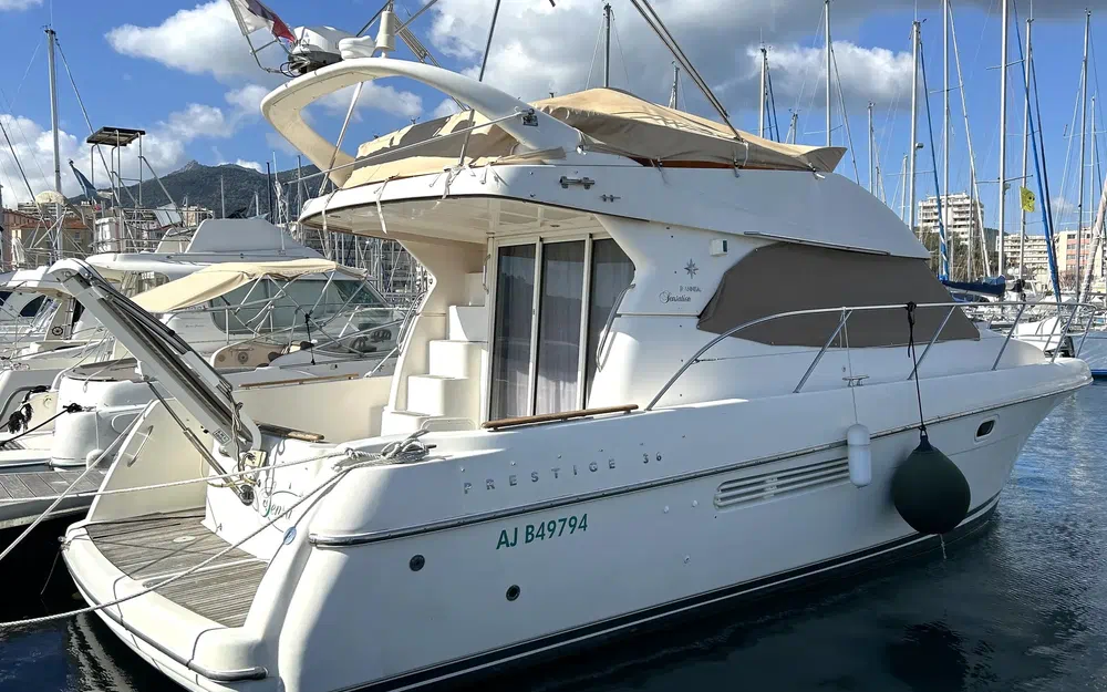 slider 0 Jeanneau Prestige 36