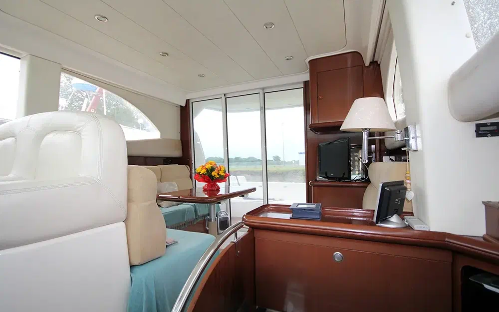 slider 19 Jeanneau Prestige 36