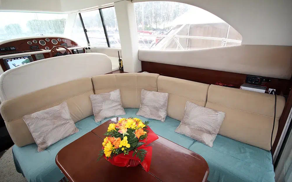 slider 21 Jeanneau Prestige 36