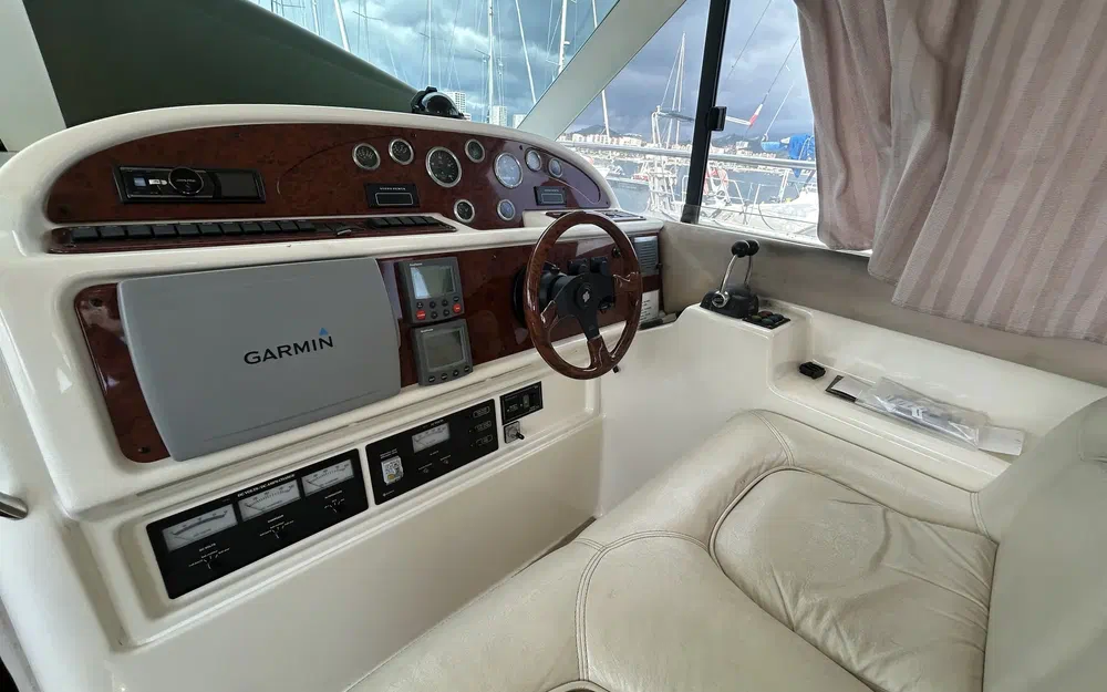 slider 8 Jeanneau Prestige 36