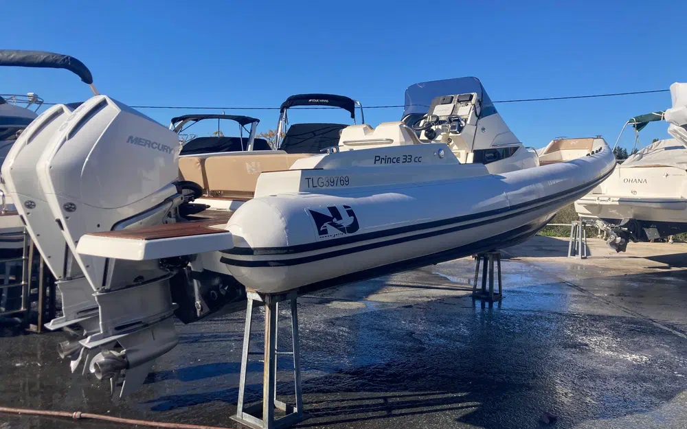 slider 18 Nuova Jolly Prince 33 CC