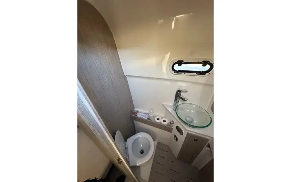 slider 42 Nuova Jolly Prince 33 CC