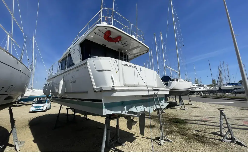 slider 1 Beneteau Swift Trawler 30