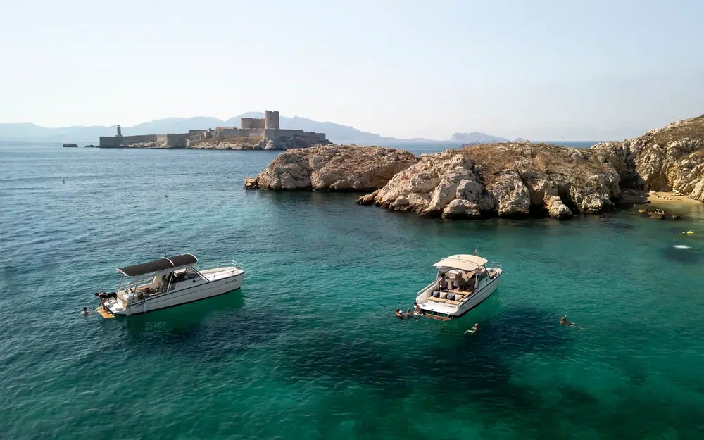 slider 24 Pinball Boat Pinball E-hybrid