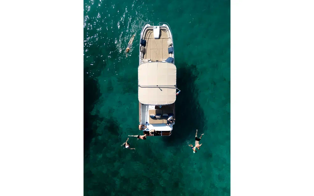 slider 28 Pinball Boat Pinball E-hybrid