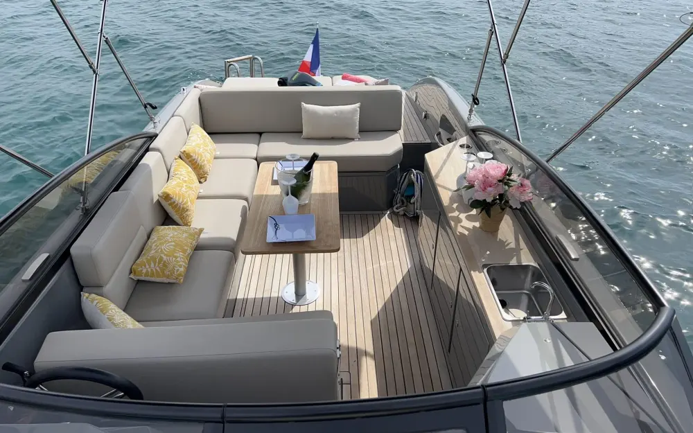 slider 1 Rand Boats Leisure 28 - null