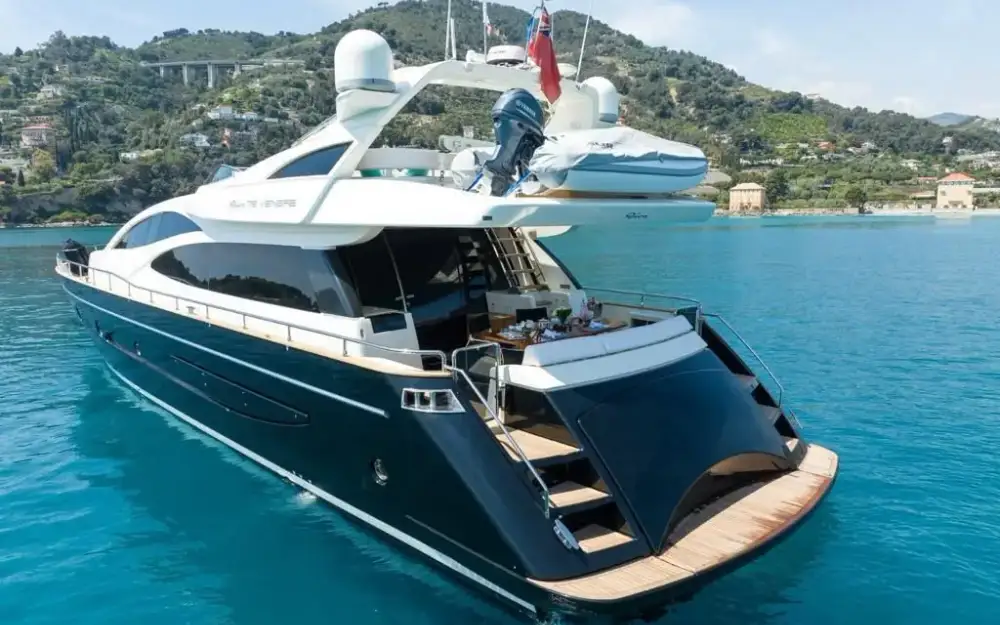 slider 1 Riva Venere 75