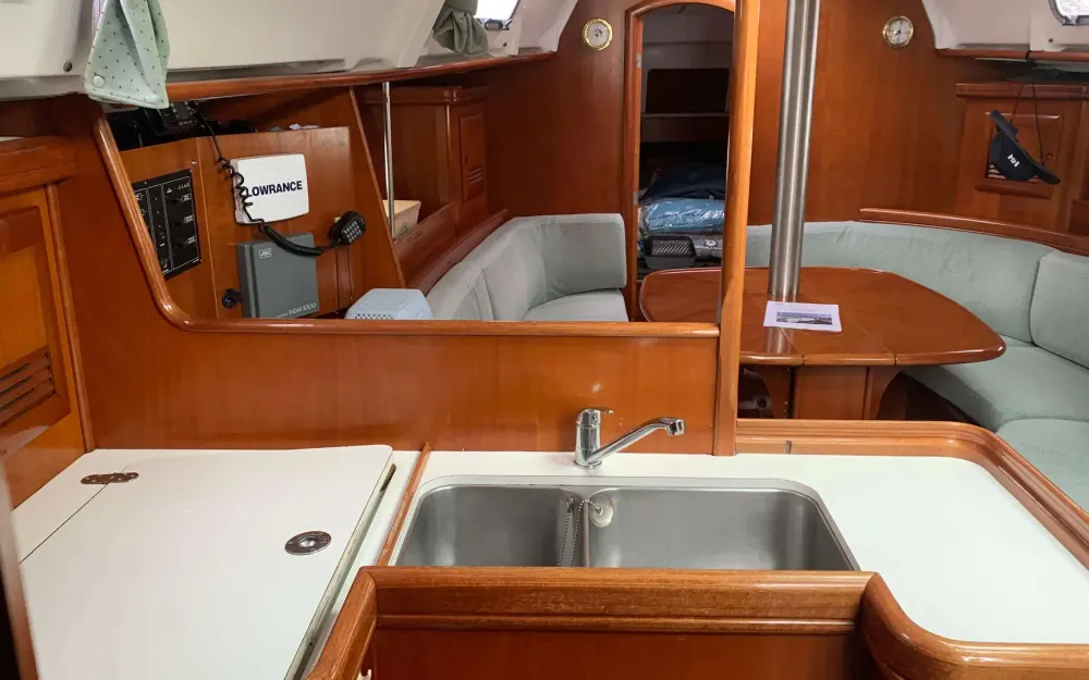 slider 3 Beneteau Oceanis 361 Clipper