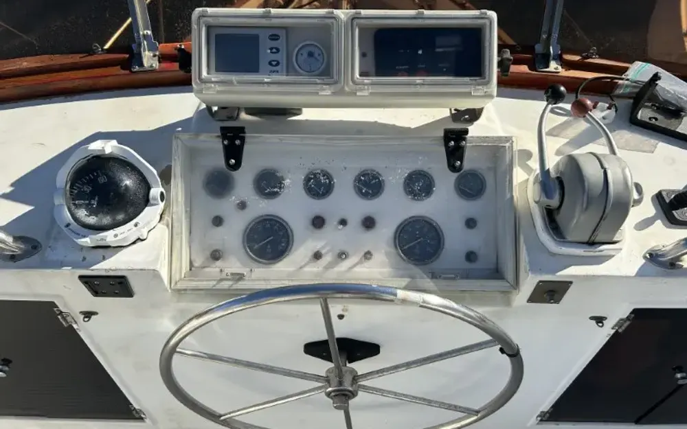 slider 16 Ocean Alexander  38