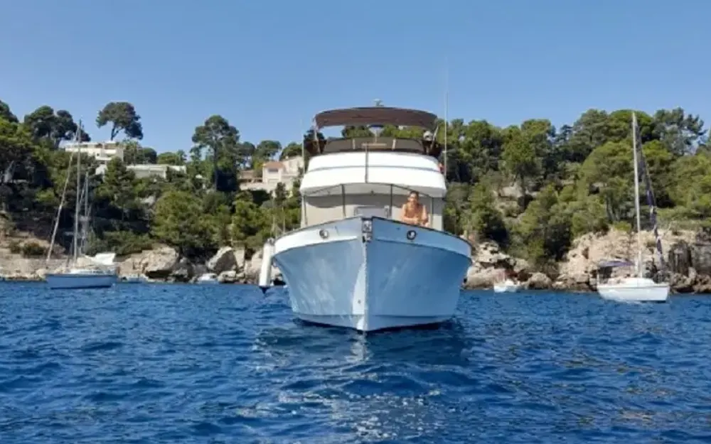 slider 18 Ocean Alexander  38