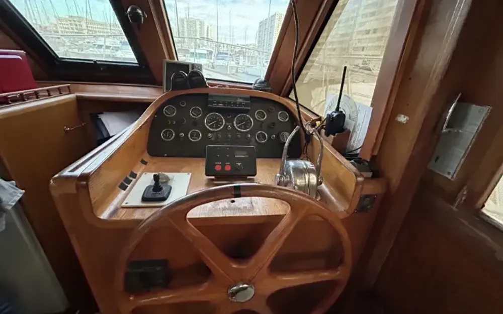 slider 5 Ocean Alexander  38